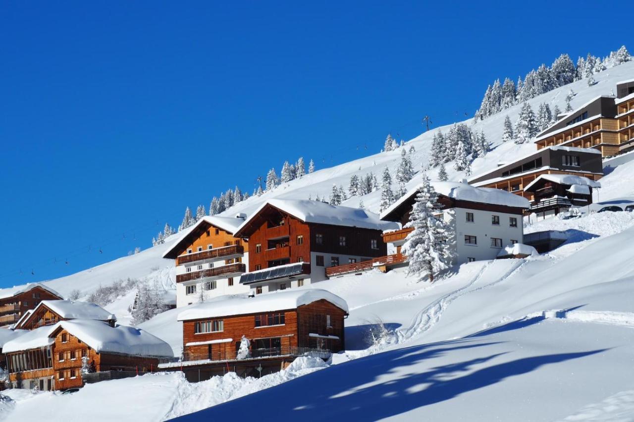 Haus Furka Hotel Damuels Bagian luar foto