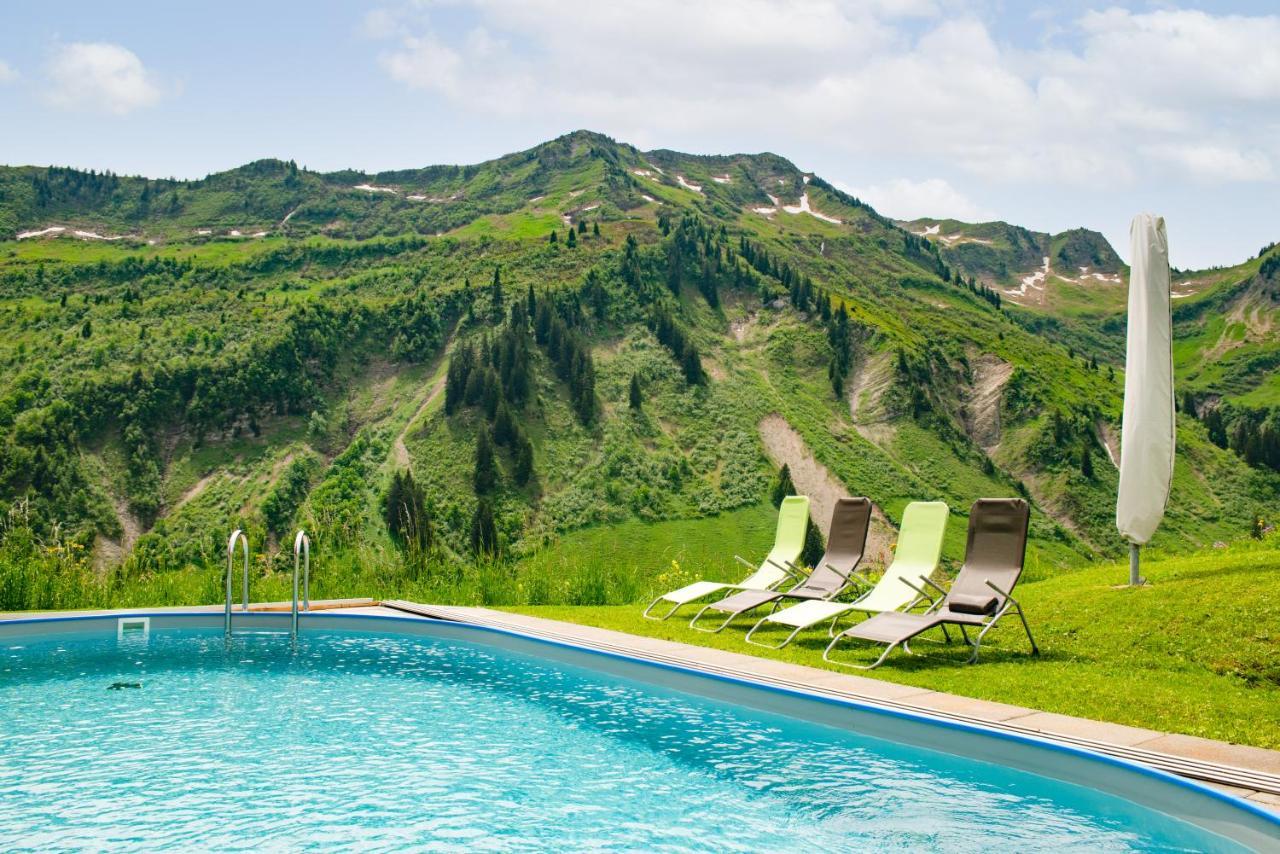 Haus Furka Hotel Damuels Bagian luar foto